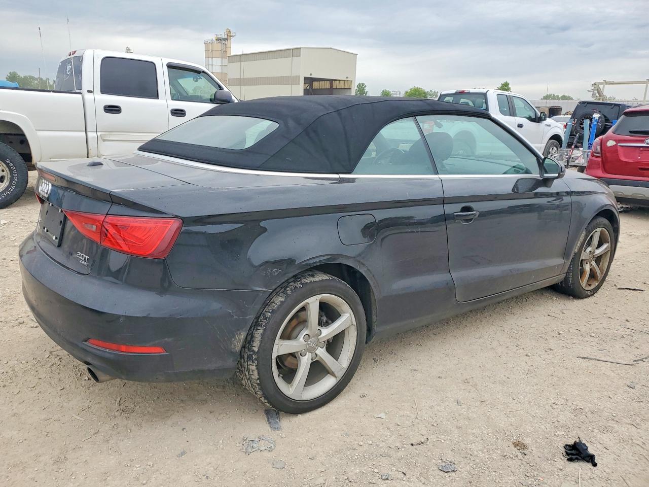 2015 AUDI A3 quattro Premium
