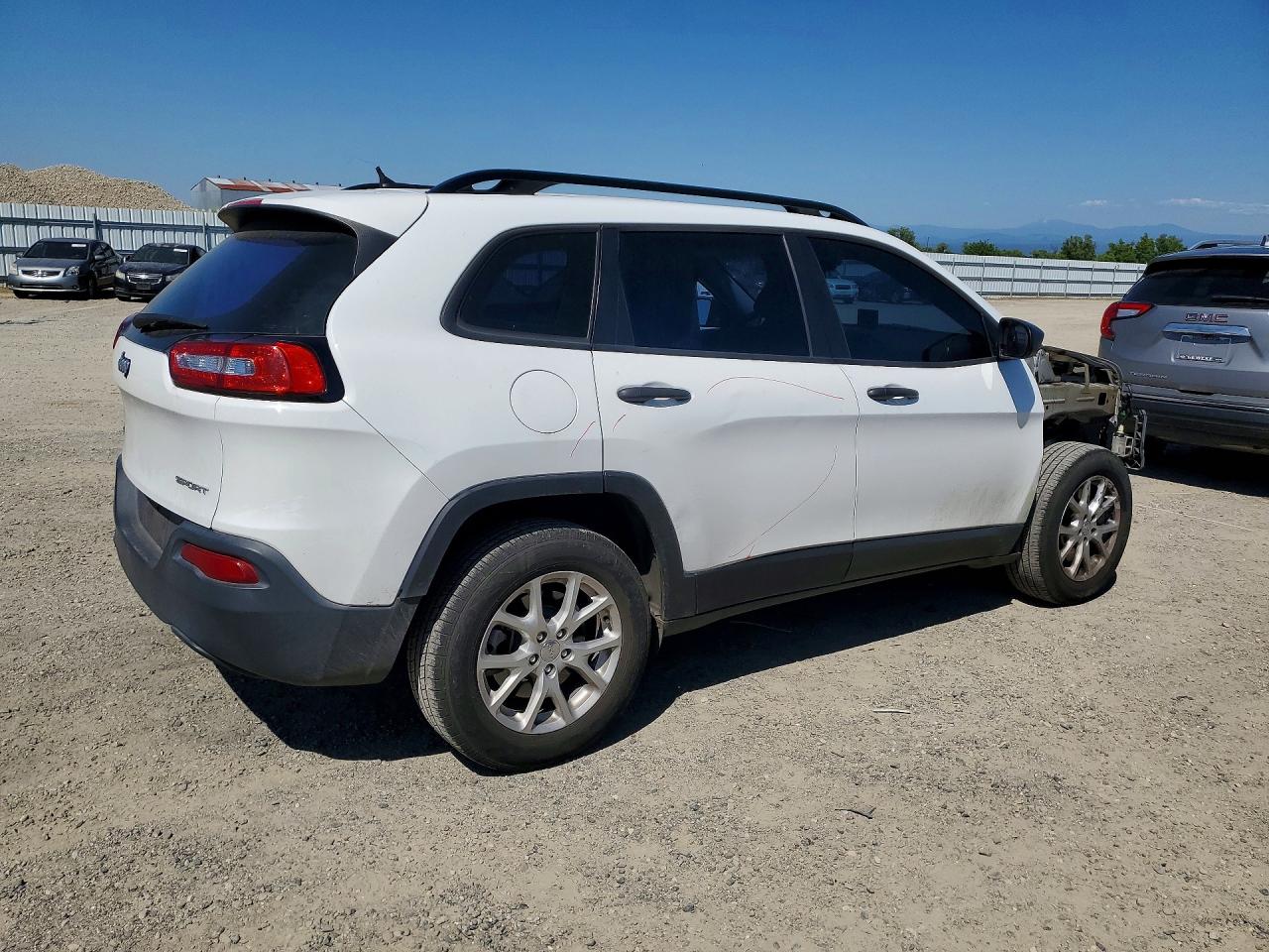 2015 JEEP CHEROKEE SPORT 4X4
