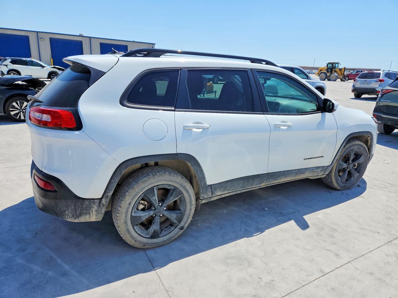 2015 JEEP CHEROKEE LATITUDE 4X4