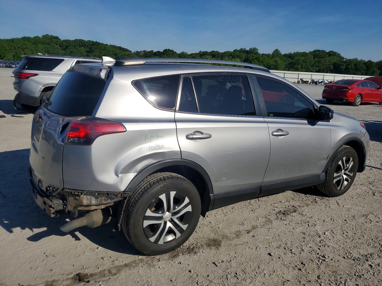 2018 TOYOTA RAV4 LE