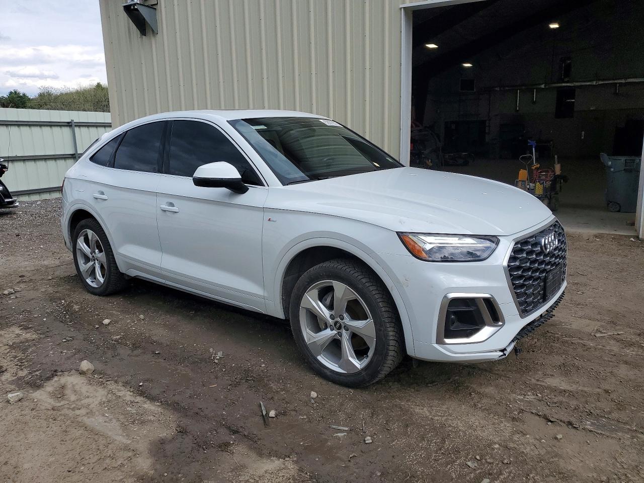 2022 AUDI Q5