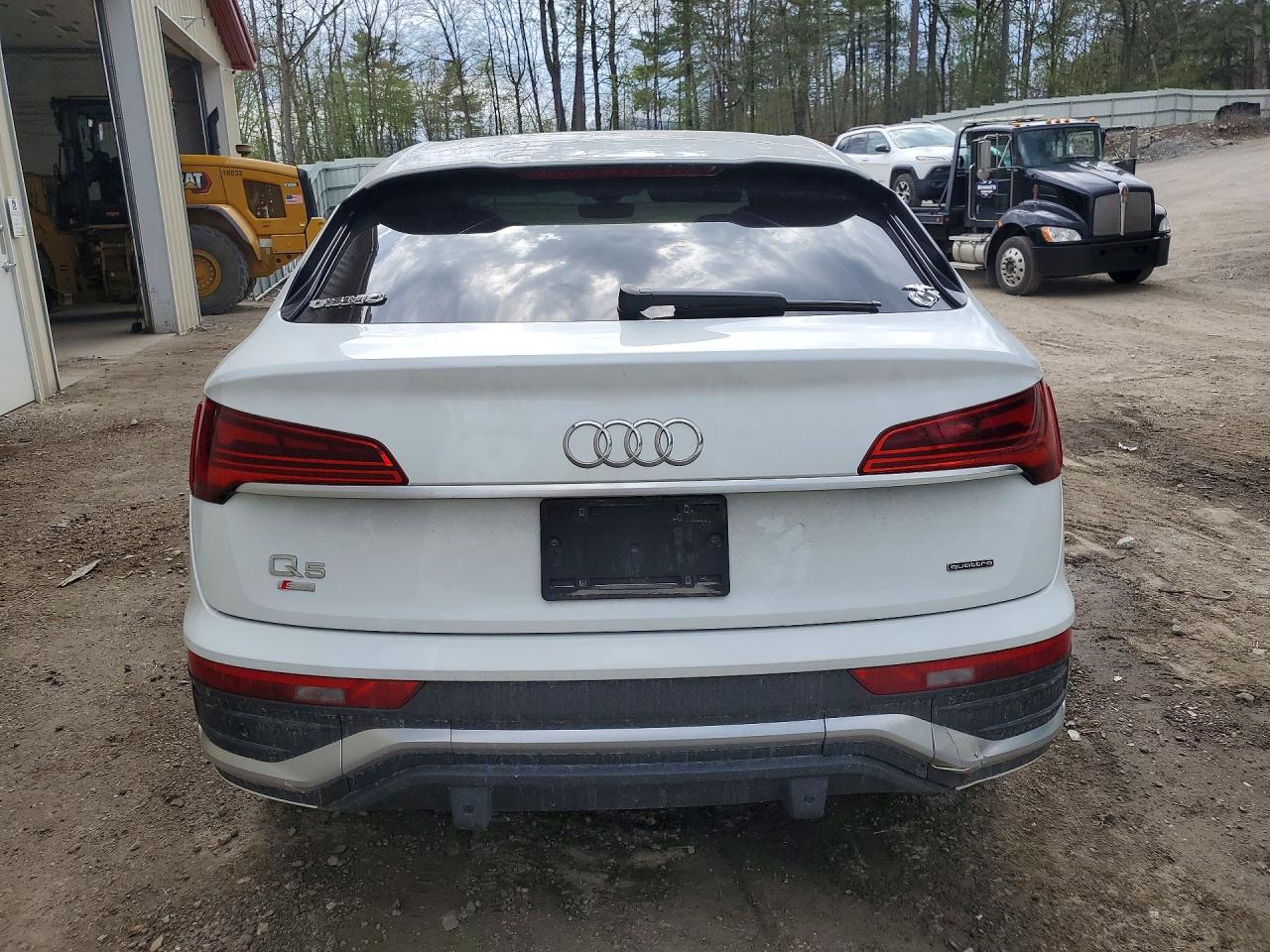 2022 AUDI Q5