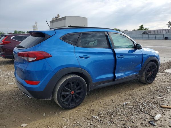 2017 HYUNDAI TUCSON