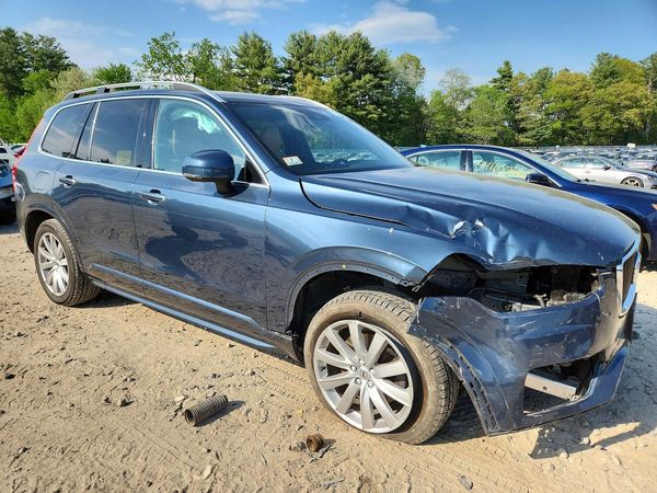 2019 VOLVO XC90