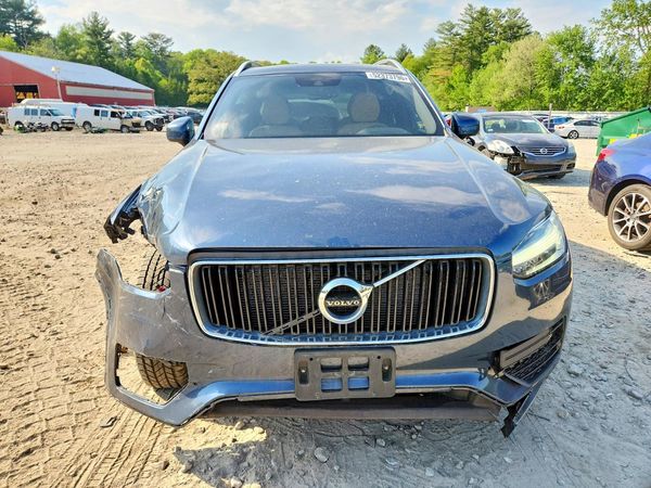2019 VOLVO XC90
