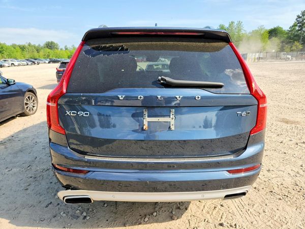 2019 VOLVO XC90