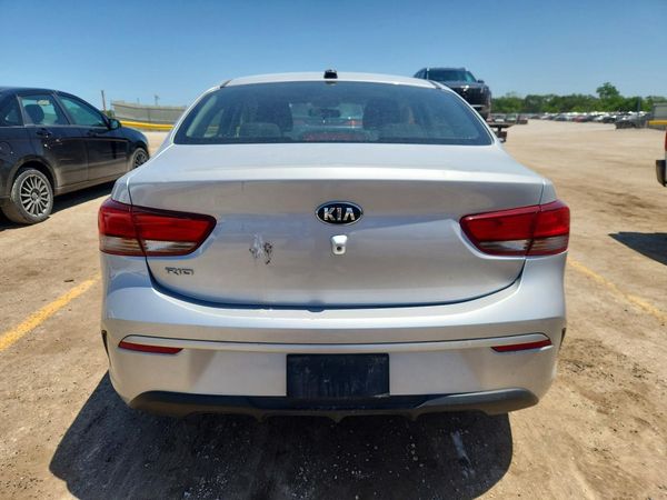 2021 KIA RIO