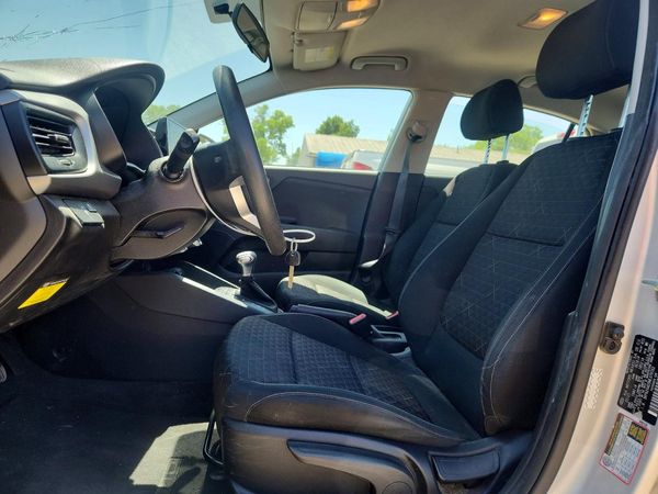 2021 KIA RIO
