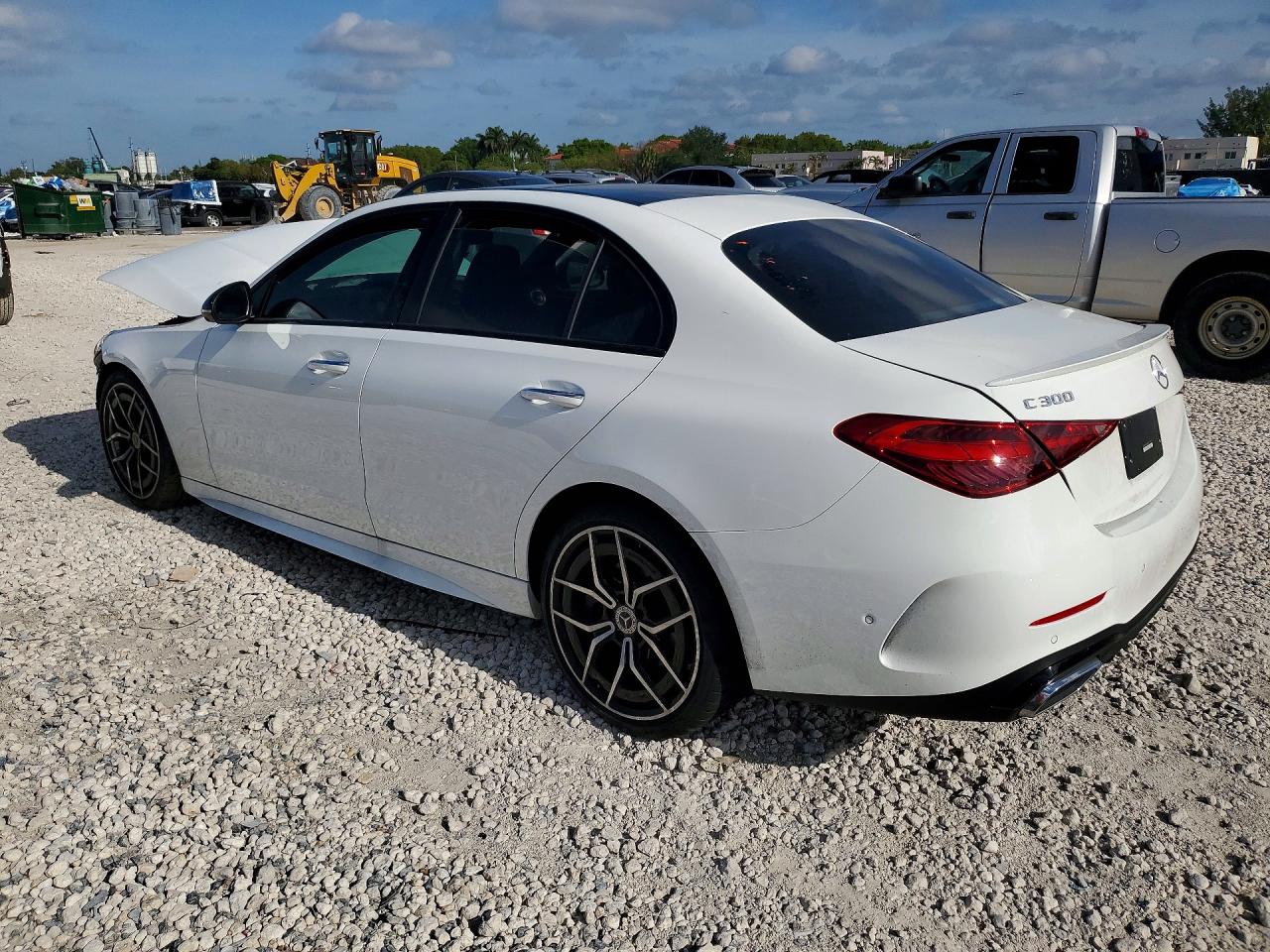 2023 MERCEDES-BENZ C C300