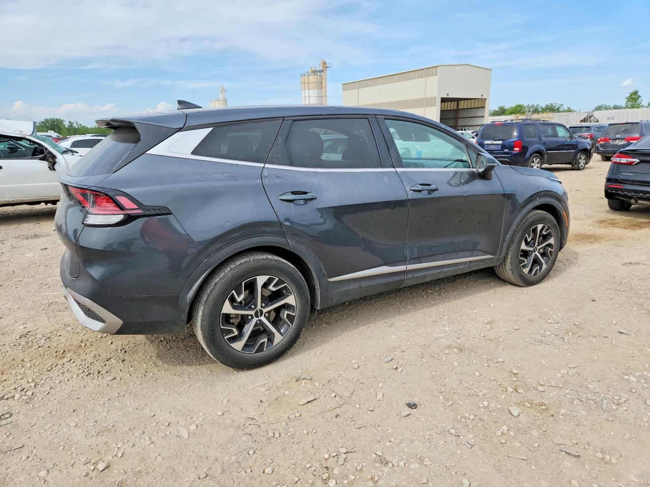 2025 KIA SPORTAGE EX