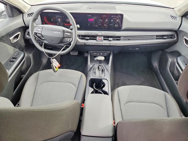 2026 KIA K4 LX, LXS