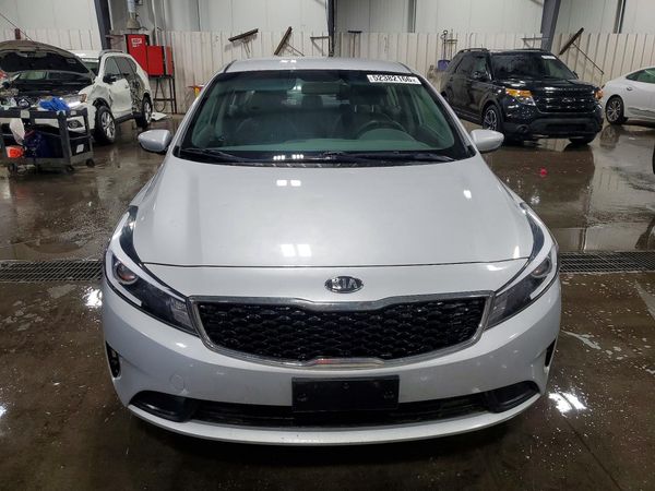 2017 KIA FORTE LX Base