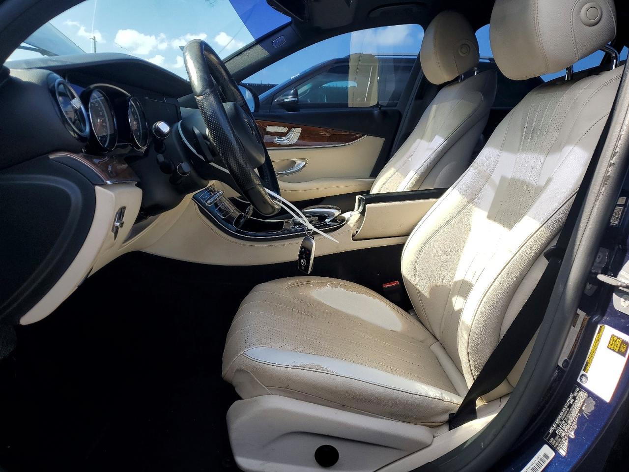 2017 MERCEDES-BENZ E E300