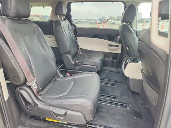 2024 KIA CARNIVAL EX