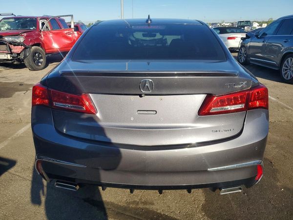 2018 ACURA TLX