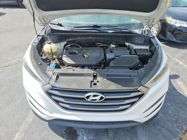 2016 HYUNDAI TUCSON