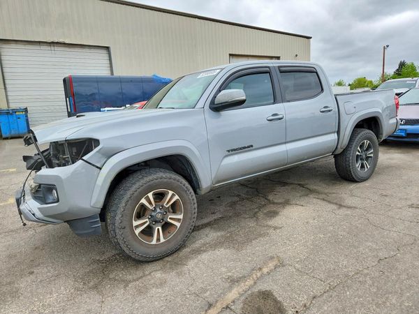 2018 TOYOTA TACOMA
