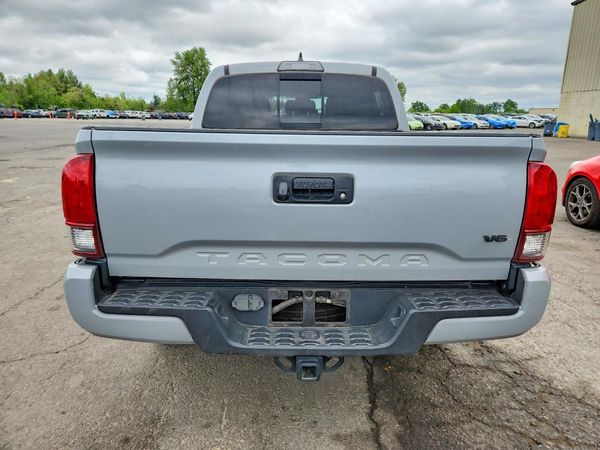 2018 TOYOTA TACOMA