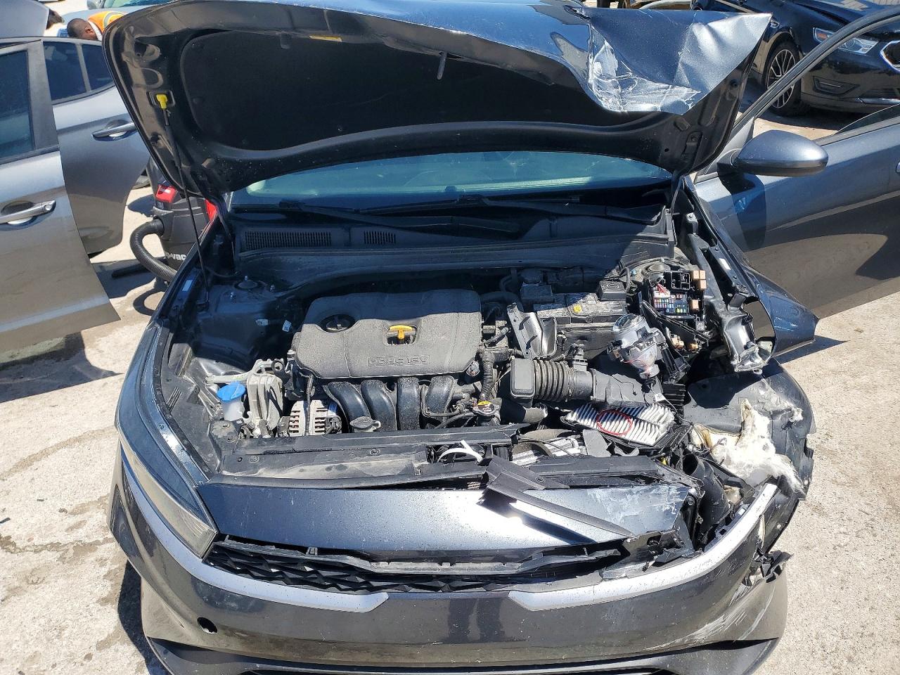 2022 KIA FORTE FE, LXS