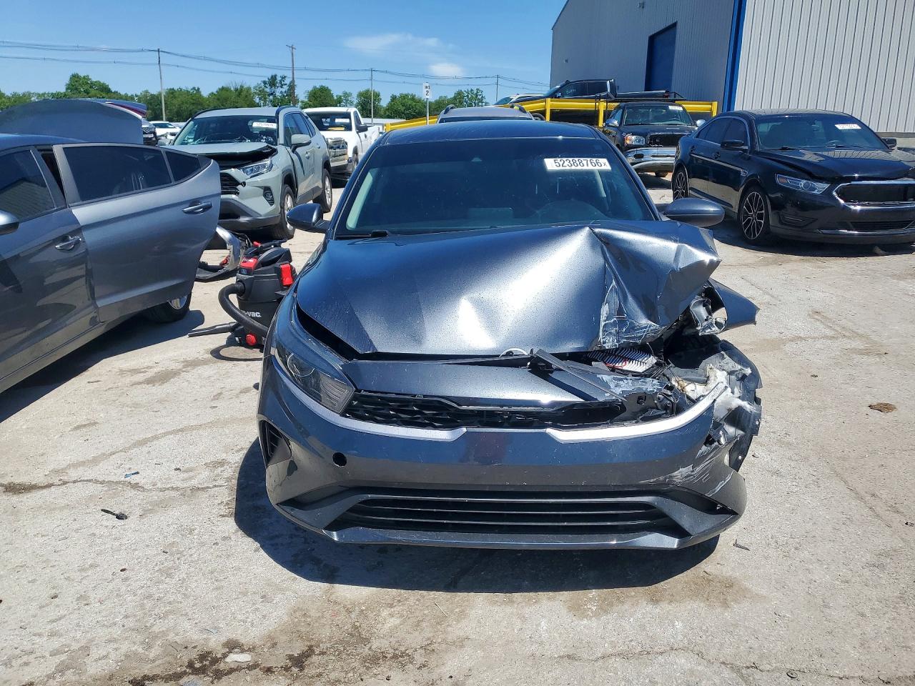 2022 KIA FORTE FE, LXS