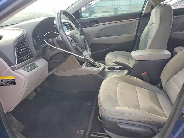 2017 HYUNDAI ELANTRA
