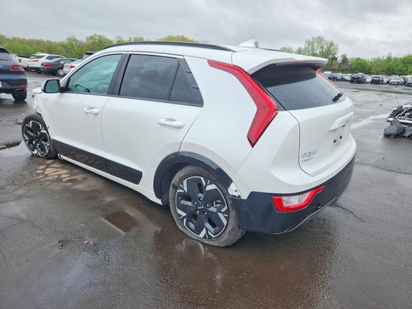 2025 KIA NIRO