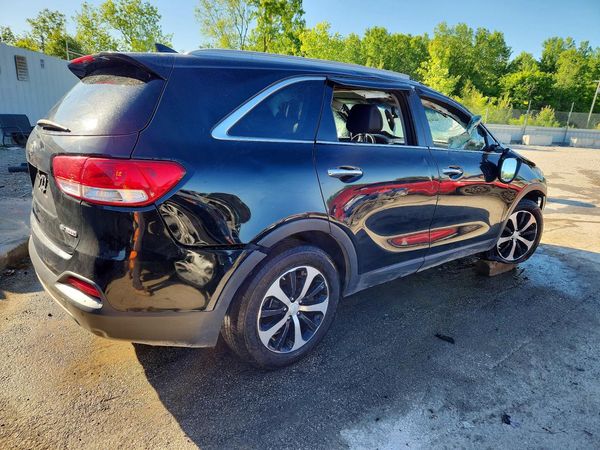 2016 KIA SORENTO EX