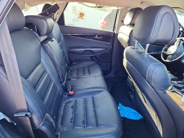 2016 KIA SORENTO EX