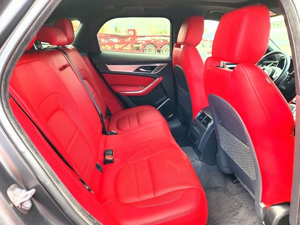2023 JAGUAR F-PACE P400 R-Dynamic S