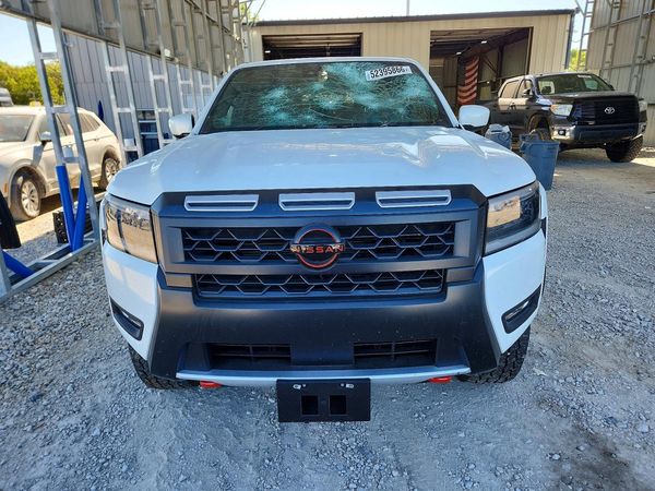 2026 NISSAN FRONTIER