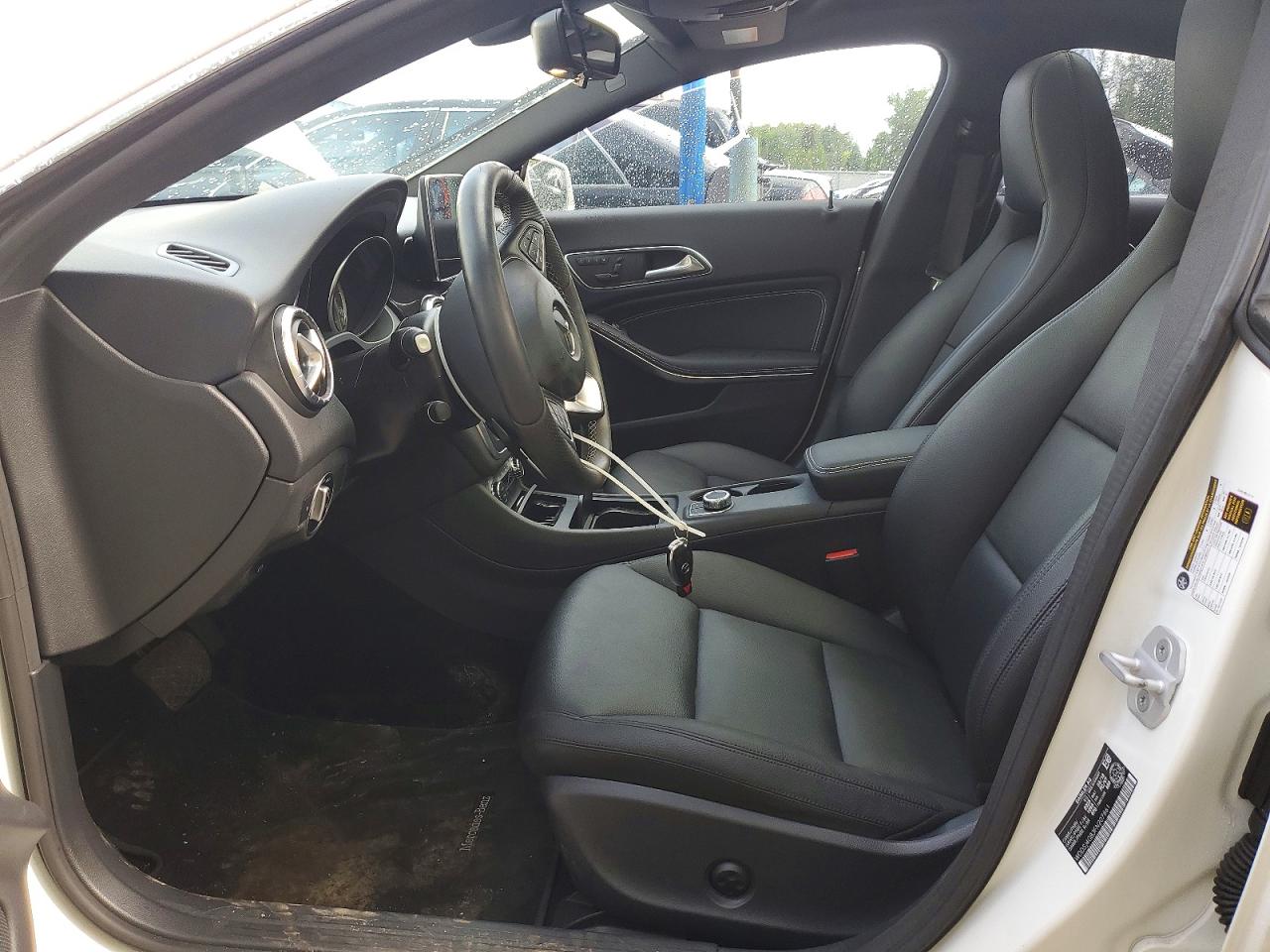 2015 MERCEDES-BENZ CLA CLA250 4 MATIC