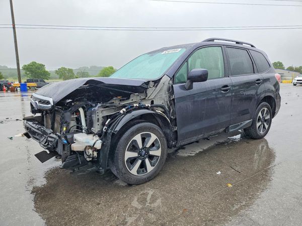 2018 SUBARU FORESTER Premium+ES