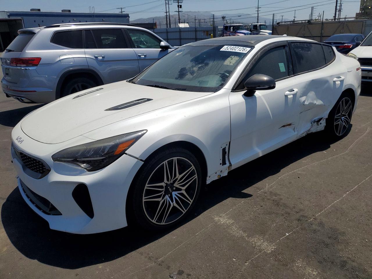 2022 KIA STINGER
