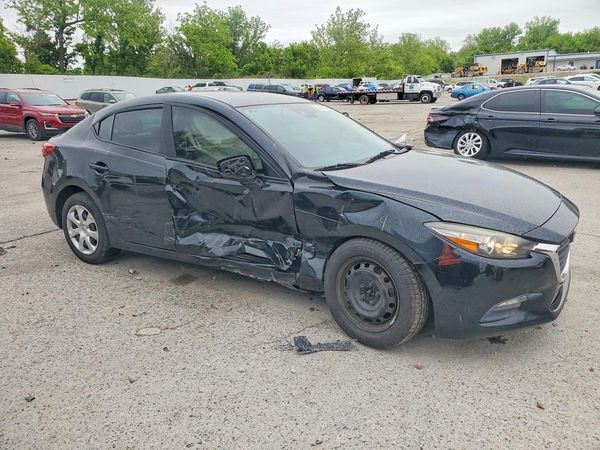 2018 MAZDA 3