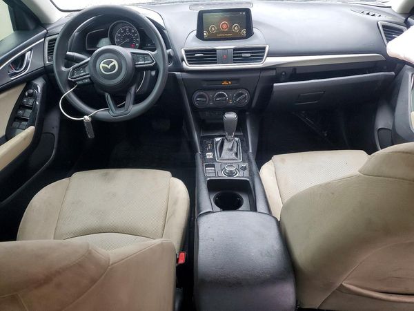 2018 MAZDA 3
