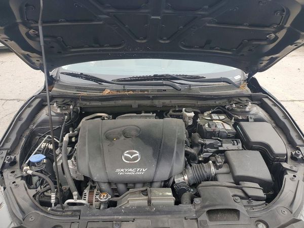 2018 MAZDA 3
