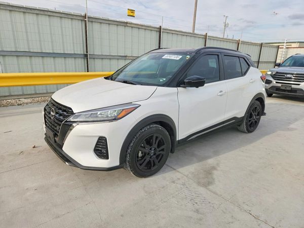 2024 NISSAN KICKS SR