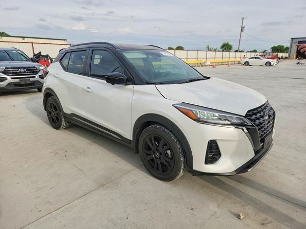 2024 NISSAN KICKS SR