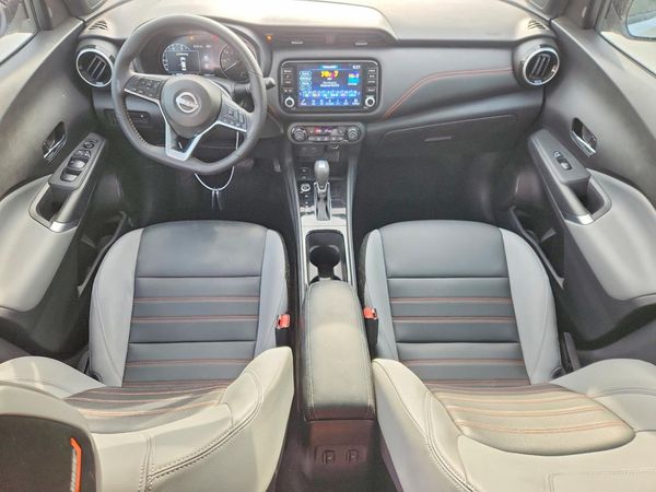 2024 NISSAN KICKS SR