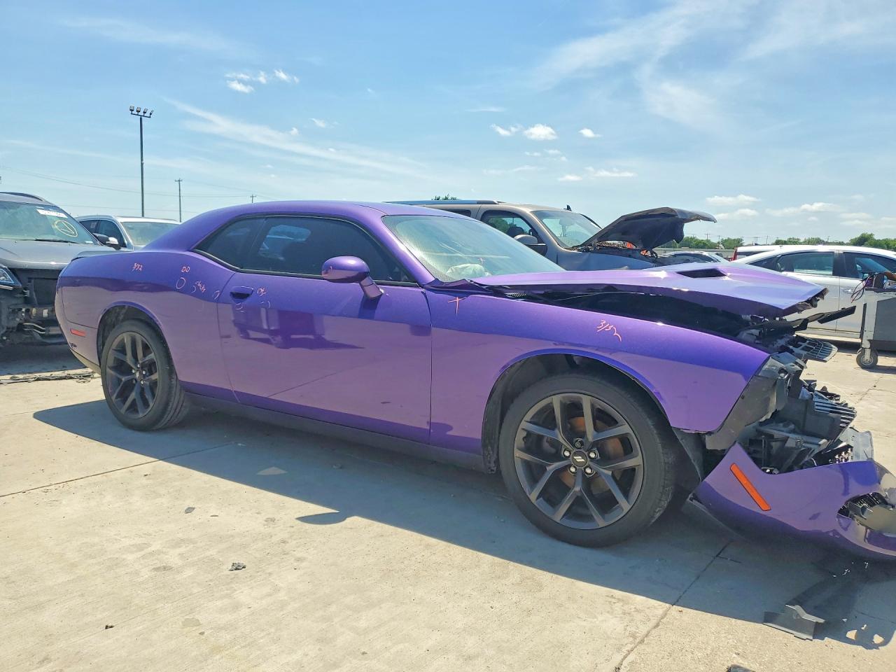 2019 DODGE CHALLENGER SXT