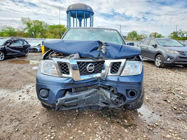 2021 NISSAN FRONTIER