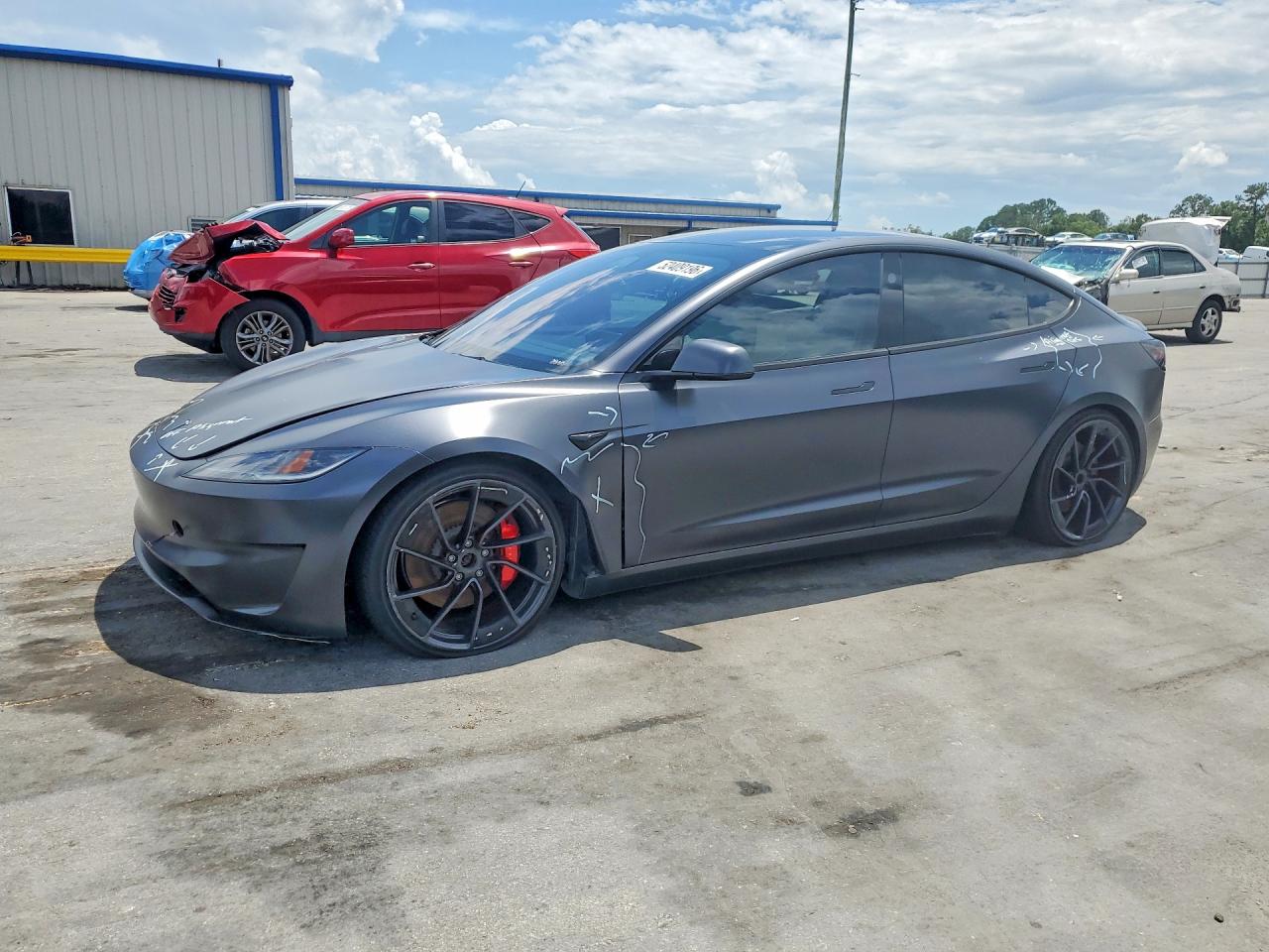2024 TESLA MODEL 3