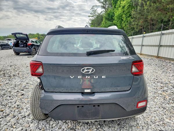 2026 HYUNDAI VENUE SEL, SEL w/ 2-Tone Roof