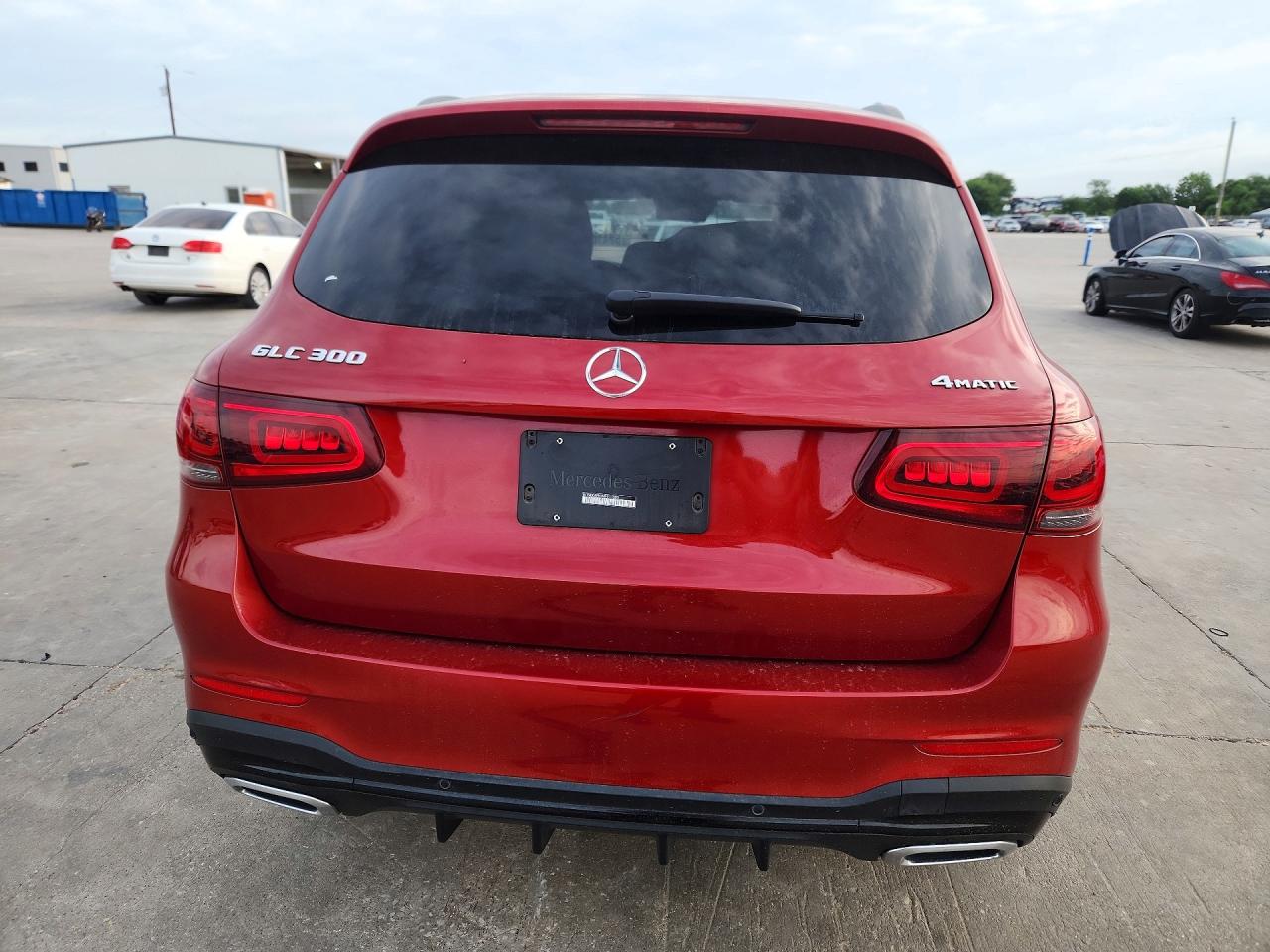 2021 MERCEDES-BENZ GLC GLC300-4M