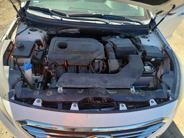 2017 HYUNDAI SONATA SE, Eco