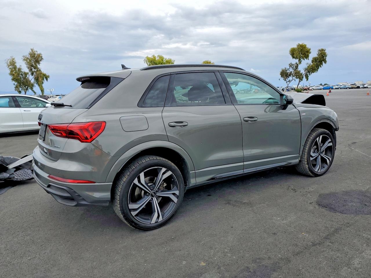 2024 AUDI Q3