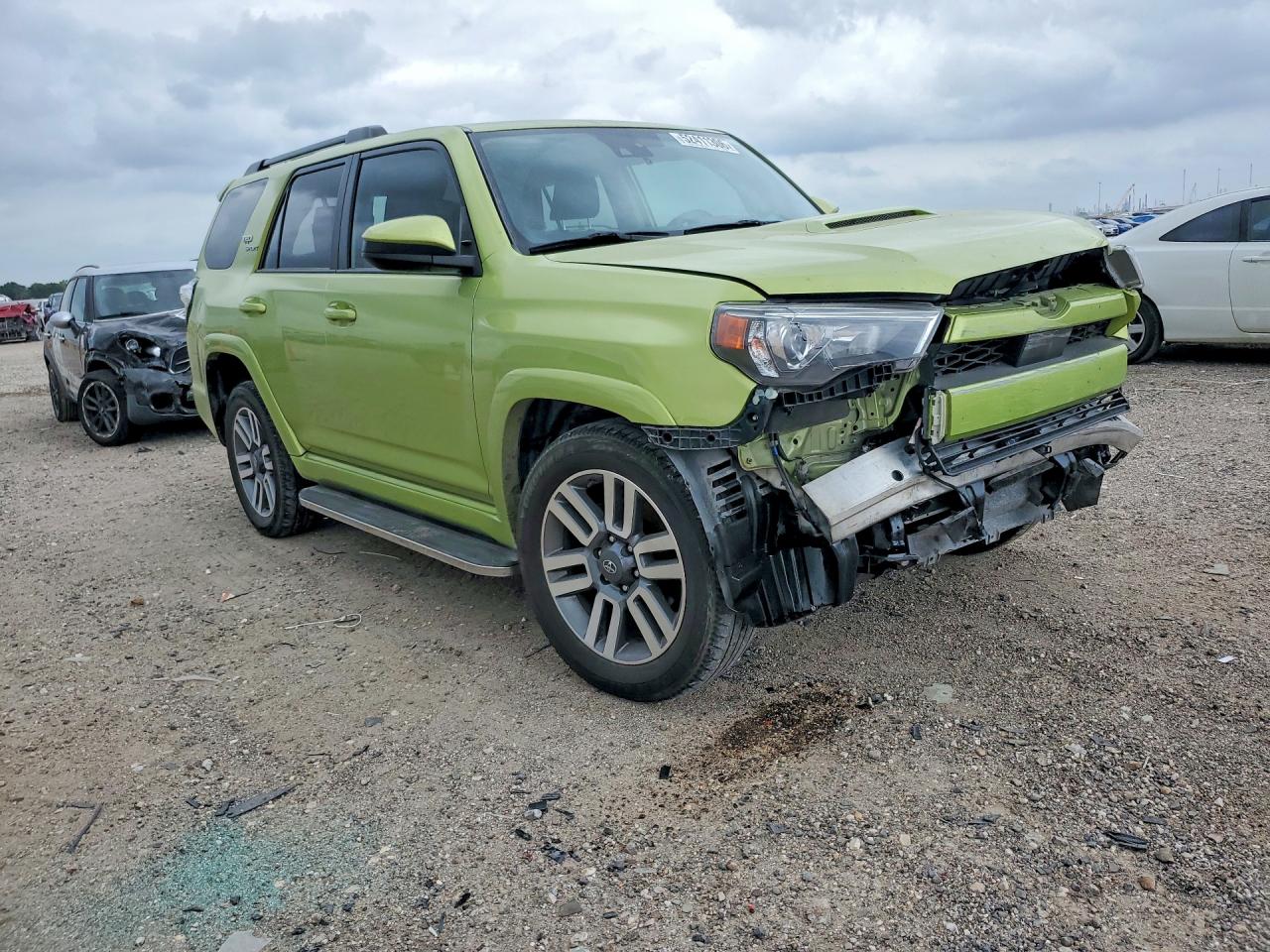 2023 TOYOTA 4RUNNER TRD Sport