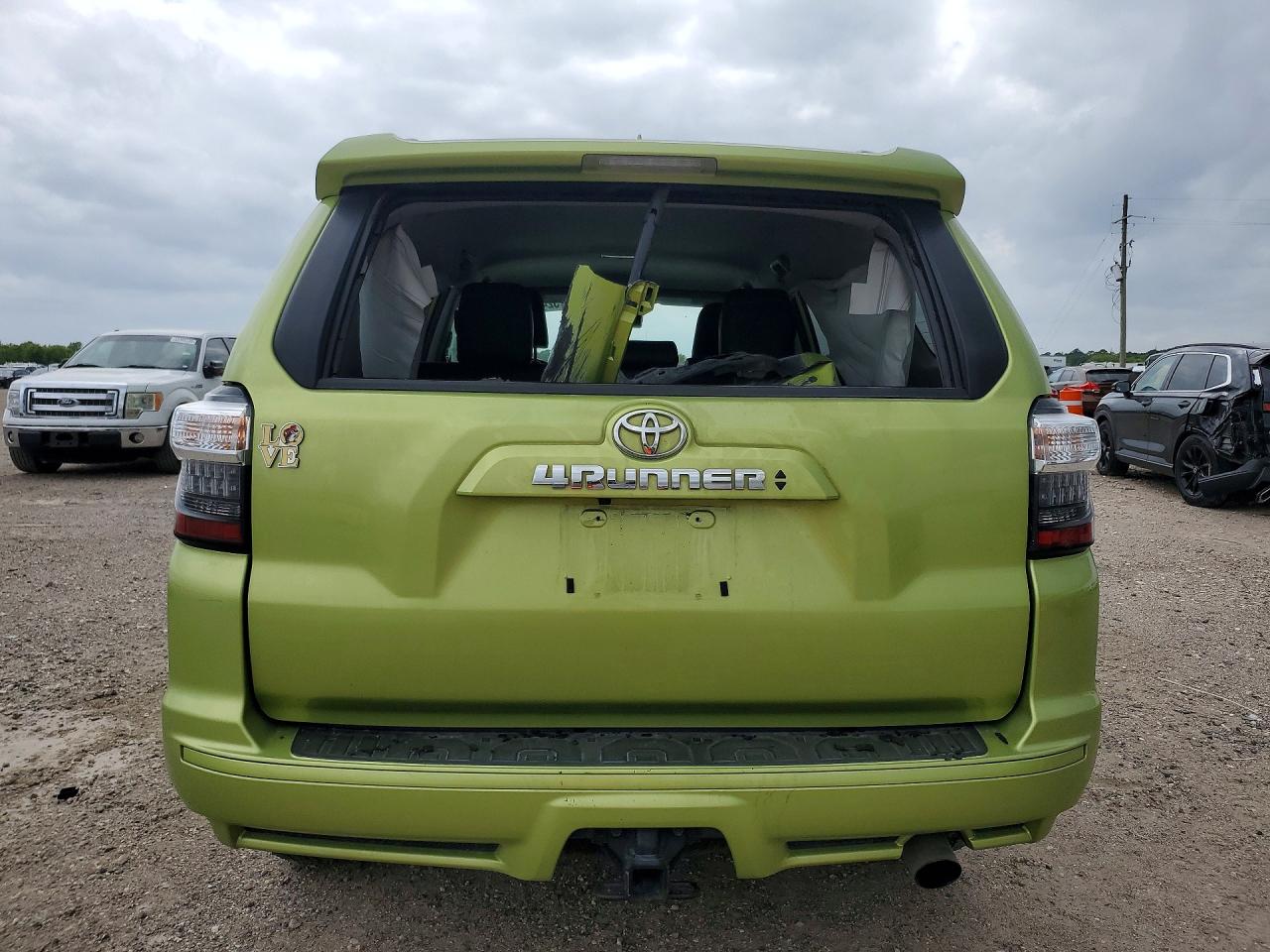 2023 TOYOTA 4RUNNER TRD Sport