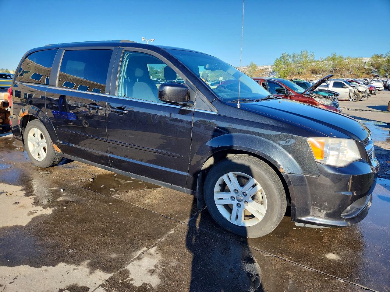2013 DODGE GRAND CARAVAN Crew