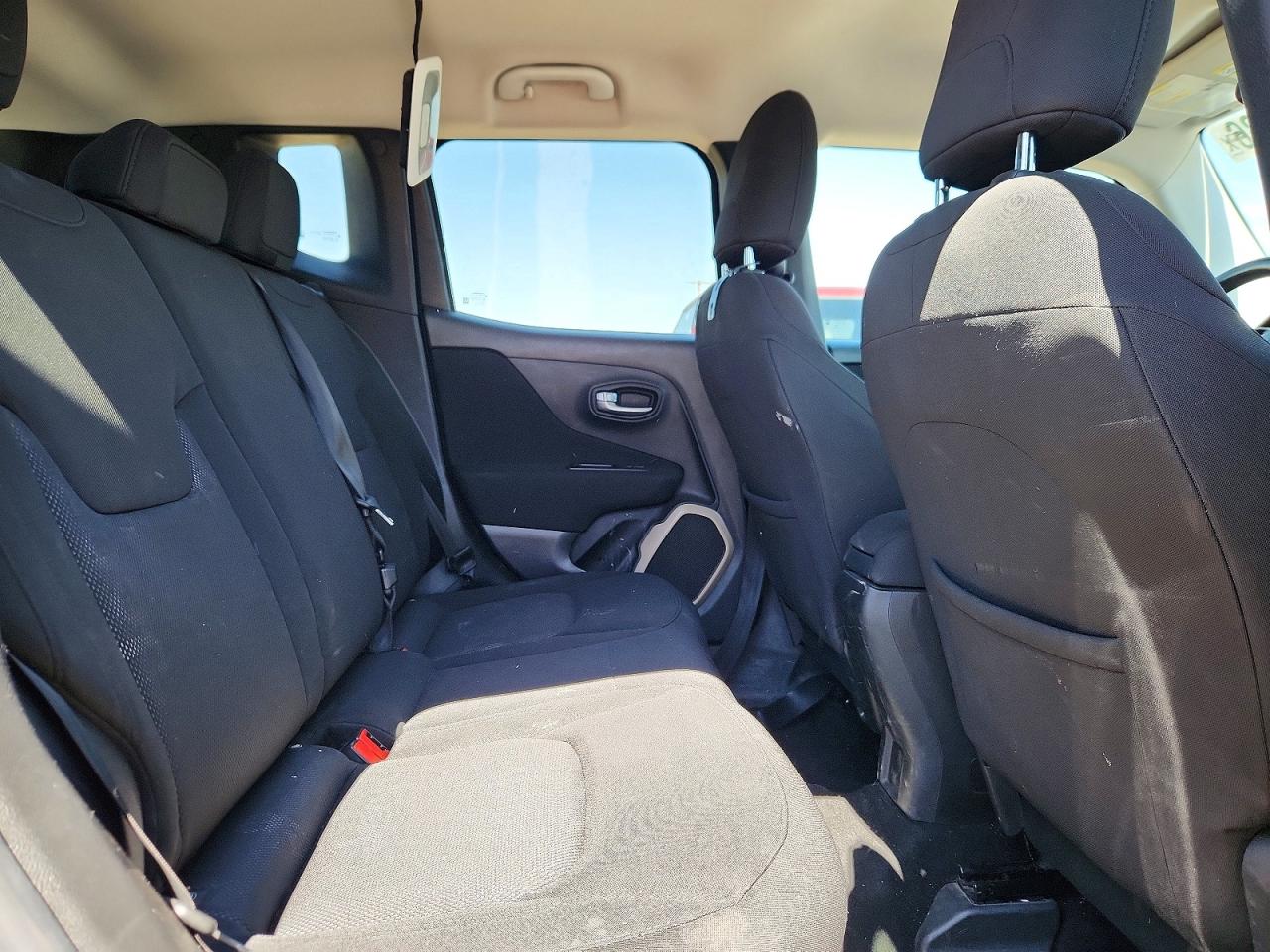 2016 JEEP RENEGADE LATITUDE 4X2